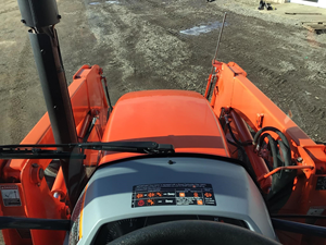 รถแทรกเตอร์เกษตรมือสองราคาประหยัด Kubota M4-071 สำหรับขาย เครื่องจักรกลการเกษตร - Product Image 5