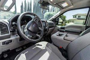 Ford F-350 Super Duty XLT 4x4 Turbo Diésel 2020, Certificada, Usada, en Buen Estado, Transmisión Automática, Interior Claro, R18, ACC - Product Image 2