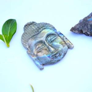 Pierre de Labradorite Naturelle en Forme de Bouddha Pierre précieuse sculptée en Vrac pour la Fabrication de Pendentifs de Bijoux Cristal de Guérison Mini Charmes de Sculpture 30mm - Product Image 2