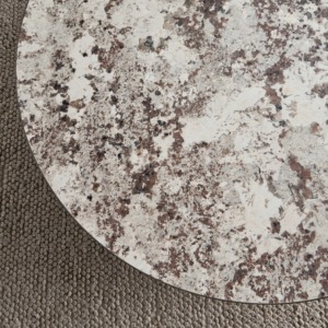 Table cylindrique ronde élégante en or conçue pour les chambres à coucher et les coins décoratifs avec un attrait intemporel - Product Image 6