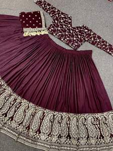Lehenga Choli-ropa de boda y fiesta, bordado pesado de seda, con Dupatta, distribuidor y distribuidor indio - Product Image 5