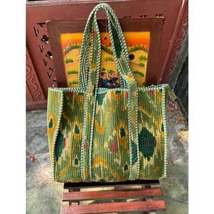 Grand sac imprimé à la main en velours matelassé pour femmes, sacs de soirée - Product Image 6