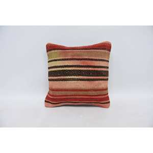 Almohada Kilim Patchwork de lana multicolor Diseño tejido de 14x14 pulgadas con patrón vintage - Product Image 1