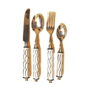 Cuillère de mariage en acier inoxydable couleur or avec manche en laiton vintage de l'Inde idéale aussi pour les accessoires d'ustensiles de cuisine Hotelware - Product Image 6