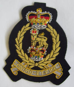 Insignes de fil de lingot de haute couture de qualité supérieure Nouveau design Patch brodé personnalisable Collection exclusive du fabricant - Product Image 3