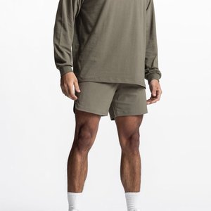 Short d'entraînement de gymnastique solide pour hommes Short de jogging d'entraînement ajusté pour la course à pied - Product Image 5