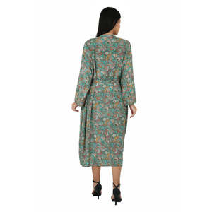 Conjunto de Kimono y Camiseta de Seda con Estampado Paisley Verde y Rosa para Mujer, Cuello Redondo, Talla Única, Regalo Perfecto para Ella, Conjunto de 2 Piezas - Product Image 6