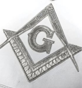 Tablier maçonnique brodé sur mesure avec symbole de l'œil et emblème G, badge en tissu blanc à coudre, design classique - Product Image 3