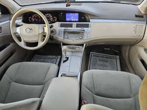 รถยนต์มือสองราคาประหยัด ปี 2007 โตโยต้า อวาลอน XL พวงมาลัยซ้าย - Product Image 2