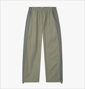 Survêtement coupe-vent personnalisé en polyester Ensembles de shorts coupe-vent Survêtement léger en nylon Ensemble de shorts d'été respirants pour hommes - Product Image 6