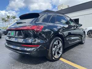 2021 Audi E-Tron Sportback ใช้อย่างประณีตกับเบาะหนังแท้ด้านซ้าย RS4ซันรูฟแบบพาโนรามา - Product Image 4