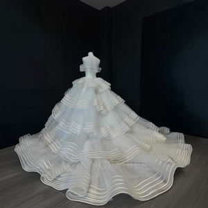 Vestido de Novia Moderno y Elegante NT93 con Cuello Barco, Volantes, Apliques Florales de Cristal y Encaje, Largo hasta el Suelo, Estilo Princesa - Product Image 3