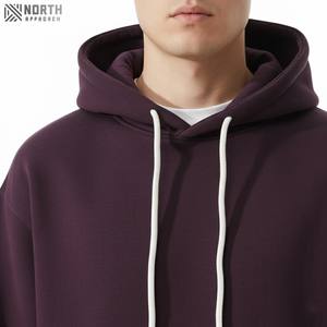 Conjunto de Sudadera con Capucha y Pantalones Deportivos Unisex de Felpa de Poliéster/Algodón con Estampado Personalizado Antiarrugas para Invierno de Fabricante de Ropa - Product Image 4