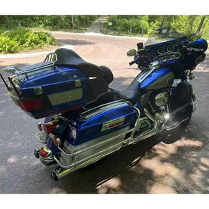 Motocicleta Usada Harley-Davidson Electra Glide FLHTCU Premium Touring Cruiser 2009, ComfortControl, ChromeRide, EndurancePower - Product Image 2