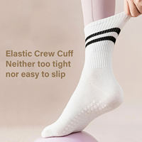 Chaussettes en coton personnalisées avec logo, antidérapantes, respirantes, à rayures, pour le yoga, le pilates et le quotidien