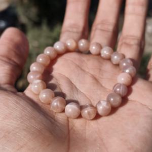 Fast Delivery Natural Orange Moonstone Adjustable Bracelet Round Beads 8mm Non-Fine Gift Beaded - Product Image 2