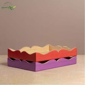 Plateau en bambou artisanal, écologique, durable, finition laquée, sans danger pour les aliments, équilibre ludique entre l'artisanat et la couleur - Product Image 2