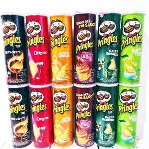 PRINGLES Papas Fritas con Sabor a Crema Agria y Cebolla y Pizza, Textura Semiblanda, 24 Meses de Caducidad, Papas Fritas para Exportación - Product Image 6