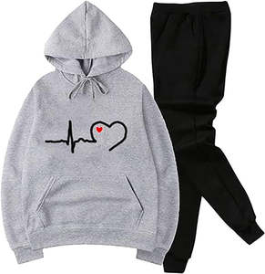 Vêtements d'hiver unisexes Survêtements à capuche à motif uni de style unique avec logo personnalisé sérigraphie à bas prix pour hommes et femmes - Product Image 1