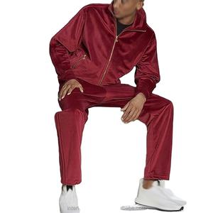 Ensemble de survêtement en velours pour homme de haute qualité, personnalisé, doux, à capuche, pour l'hiver, style streetwear - Product Image 2