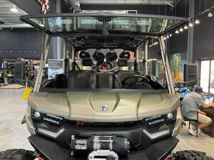 2023 Can Am Defender M A X Mr con puertas HD10 - Product Image 3