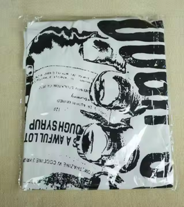 Logo personnalisé poids lourd unisexe 220GSM 100% coton respirant col rond conception personnalisée graphique imprimé Tee Top de haute qualité - Product Image 1