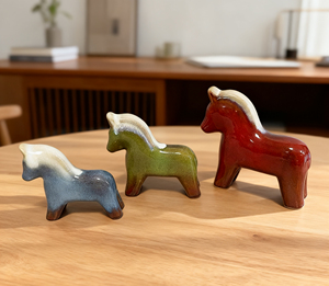 Caballo Cheval <span class=keywords><strong>Dala</strong></span> de cerámica moderno pequeño hecho a mano de lujo nórdico en 3 colores decoración Interior caballo - Product Image 5