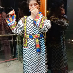 Última colección Readymade mujer ropa de invierno Karandi tela pakistaní Salwar Kameez traje indio y paquistaní ropa - Product Image 1