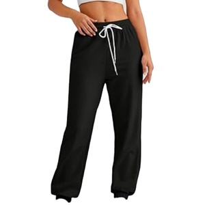 Pantalon de survêtement ample et confortable pour femme grande taille – Style streetwear décontracté - Product Image 1