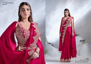 Prêt à Porter Collection Saree en Crêpe Satin de Soie avec Séquence et Miroir Moti Travail Nouveaux Vêtements Indiens et Pakistanais - Product Image 4