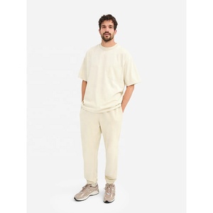 Camiseta de Cuello Redondo y Manga Corta para Hombre, Personalizada de Fábrica, Estilo Casual Básico, Color, Talla y Logotipo Personalizables, Proveedor de Bordado e Impresión - Product Image 4