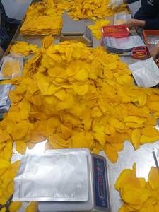 โรงงานส่งออกมะม่วงอบแห้งคิงออร์แกนิคแท้ 100% นำเสนอผลิตภัณฑ์มะม่วงอบแห้งเนื้อนุ่ม ผลไม้อบแห้ง และถั่วคุณภาพดีที่สุดสำหรับการขายในประเทศไทย - Product Image 3