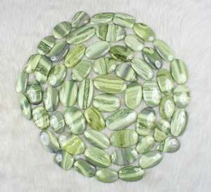 Vente en gros de cabochons d'opale verte de haute qualité en pierres précieuses naturelles pour la fabrication de bijoux pour l'approvisionnement de colliers pendentifs - Product Image 2