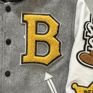 Veste bomber d'hiver à col en V de style américain personnalisée pour hommes, avec des patchs brodés, streetwear, coupe-vent, vestes pour hommes - Product Image 4