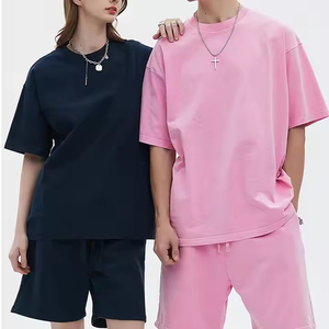 Camiseta con estampado personalizado para hombre 2025 y pantalones cortos deportivos de algodón pesado 100% algodón informal de gran tamaño hecho por RAM Industry - Product Image 1