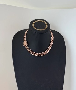 Chaîne à maillons cubains 14MM VVS1 Moissanite avec argent sterling 925 passer le testeur de diamant - Product Image 4