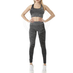 Conjunto de yoga para mujer de la mejor calidad, patrón sólido con cierre de cintura elástica, conjunto de yoga al por mayor para adultos más vendido - Product Image 1