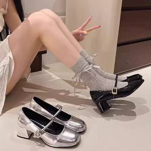 Nouvelles chaussures Mary Jane de style français printemps-été, ballerines rétro britanniques à semelle épaisse en cuir, chaussures à talons hauts élégantes et cool - Product Image 3