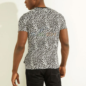 Nouveau modèle T-shirts pour homme coupe ajustée Vêtements d'été décontractés Vente en gros polyester/coton écologique de haute qualité - Product Image 2