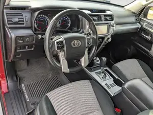 Toyota 4 Runner SR5 2017 - Product Image 2