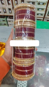 Juego de Chura nupcial personalizado, accesorio de boda con grabado de nombre para novia, cantidad a granel disponible con brazaletes elegantes - Product Image 2