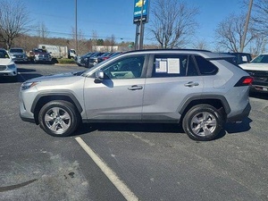 Toyota RAV 4 XLE 2022 d'occasion - Product Image 3