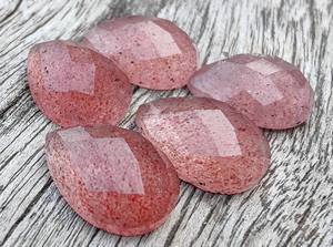 En gros Lavira Naturel Fraise Quartz Cabochon Lâche Poire Forme Rose Cristal Pierres Précieuses Russie Tiers Évaluation Tout - Product Image 2
