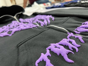 Sweat à capuche en coton épais de haute qualité avec logo imprimé en relief personnalisé pour l'hiver Col à capuche 2025 - Product Image 5