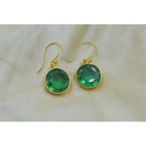 Pendientes pendientes de moda Fabricante Proveedor Pendientes colgantes de piedra chapada en oro de 18K - Product Image 1