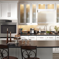 Servicio Integral para la Personalización de Toda la Casa: Elegantes Gabinetes de Cocina Blancos Estilo Shaker de Madera Contrachapada Moderna con Fregadero y Grifo