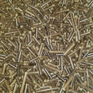 Pellets de madera de otras formas, combustible para sistemas de calefacción, calidad A1, bolsas de 15 kg, contenido de ceniza 0.6%, calorías 4800, humedad 8%, densidad 1.2 - Product Image 2
