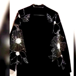 Abayas ปักด้วยมือสำหรับผู้หญิงที่สง่างามและเจียมเนื้อเจียมตัว - Product Image 2