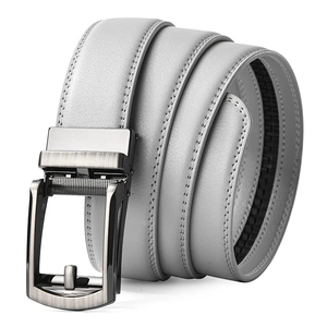 Cinturón Formal de Cuero Genuino para Hombre con Hebilla Rectangular de Acero con Cierre Automático, Diseño Sólido Negro y Duradero - Product Image 3