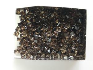 ควอตซ์สโมคกี้ธรรมชาติ 4 มม. ทรงสี่เหลี่ยมเจ้าหญิงคัท คุณภาพดีที่สุด พลอยเม็ดเดี่ยวสำหรับทำเครื่องประดับและสร้อยคอ - Product Image 2